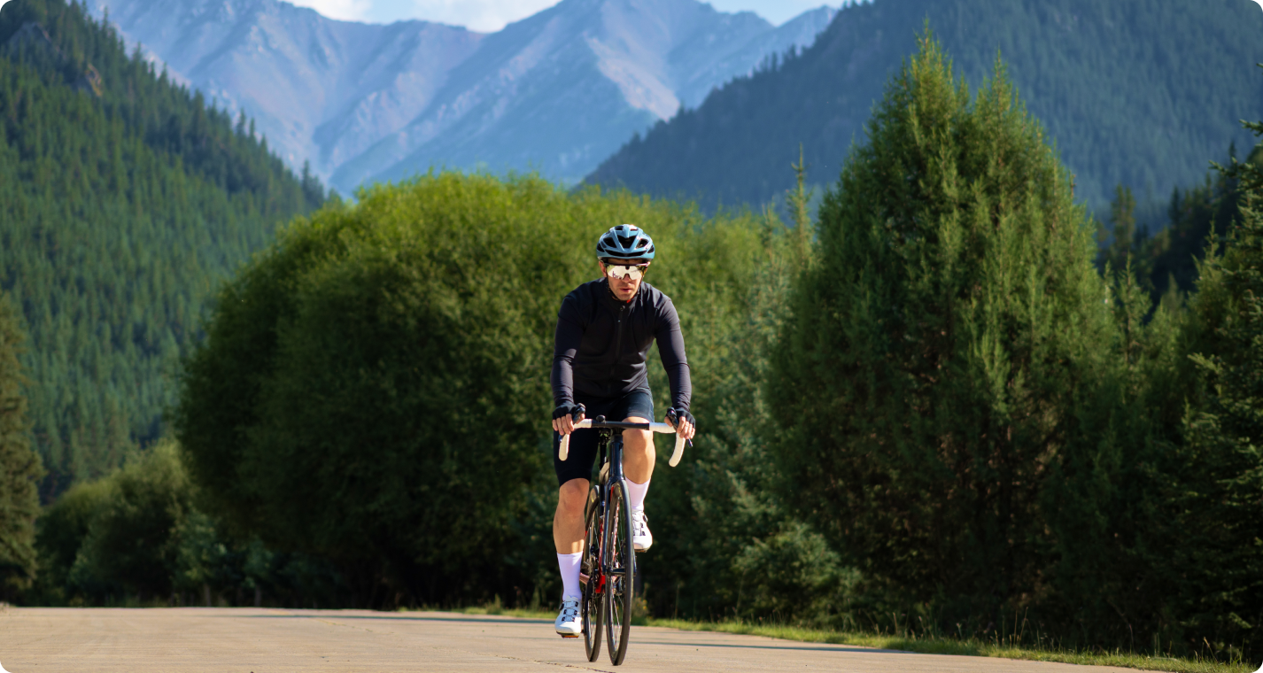 Cyclist captured by Rover